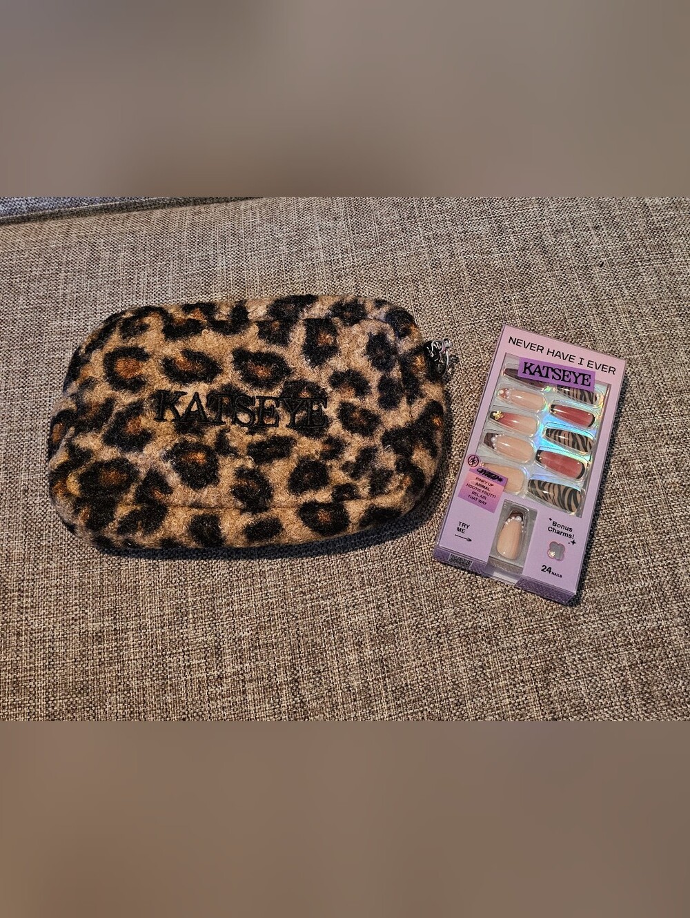 KATSEYE EAR POUCH and KATSEYE NAILS